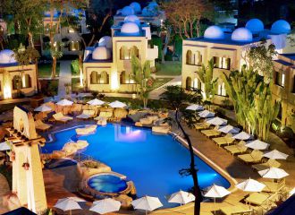 فندق كريزي القاهره